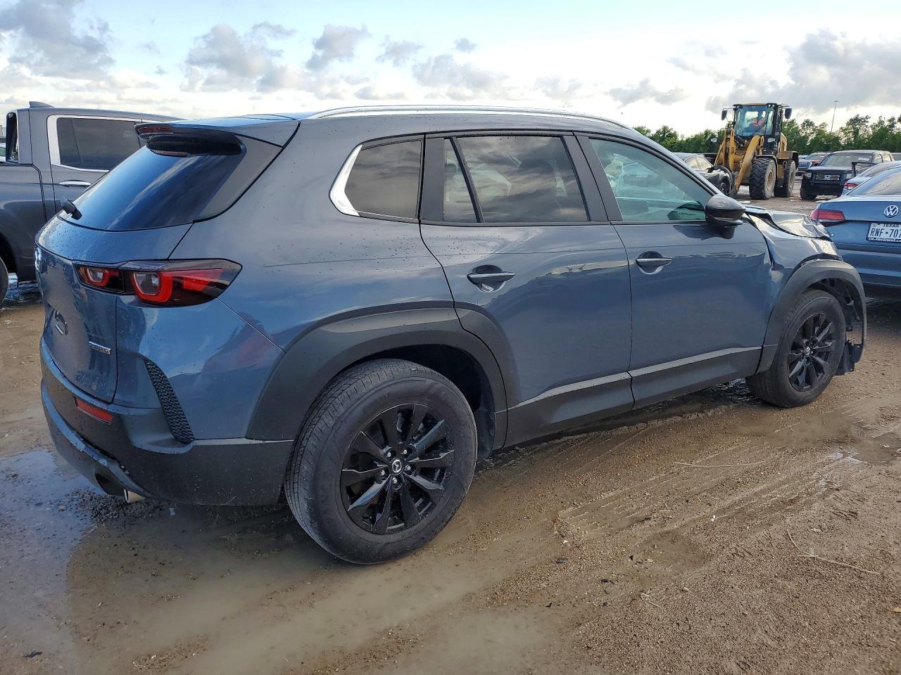 2025 Mazda Cx-50 Select - Image 3