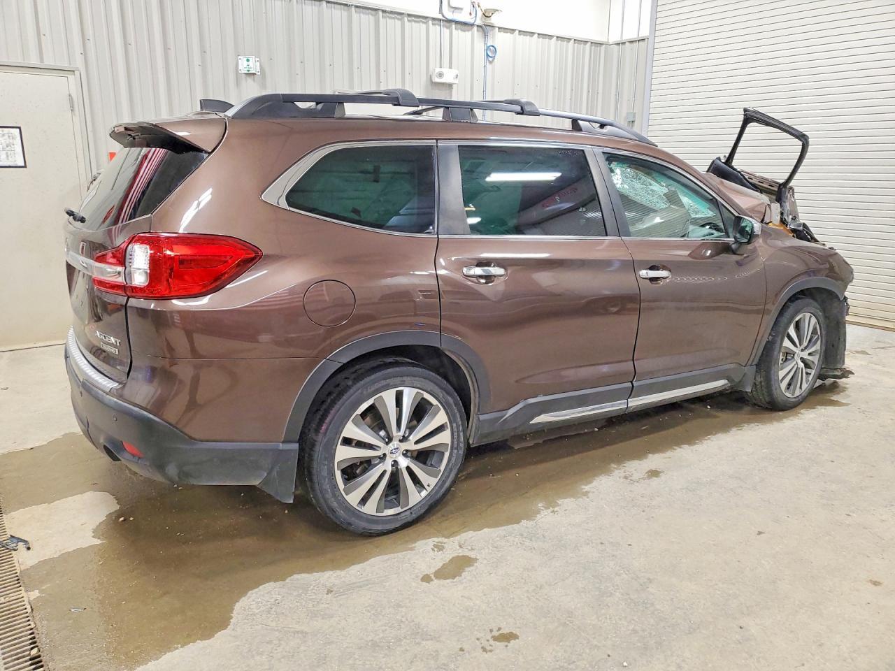 2019 Subaru Ascent Touring - Фото 3