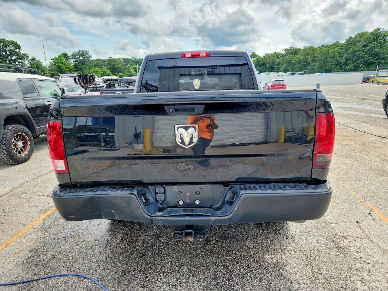 2019 Ram 1500 Classic Tradesman - Image 6