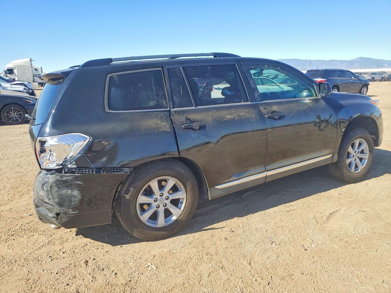 2012 Toyota Highlander Base - Image 3