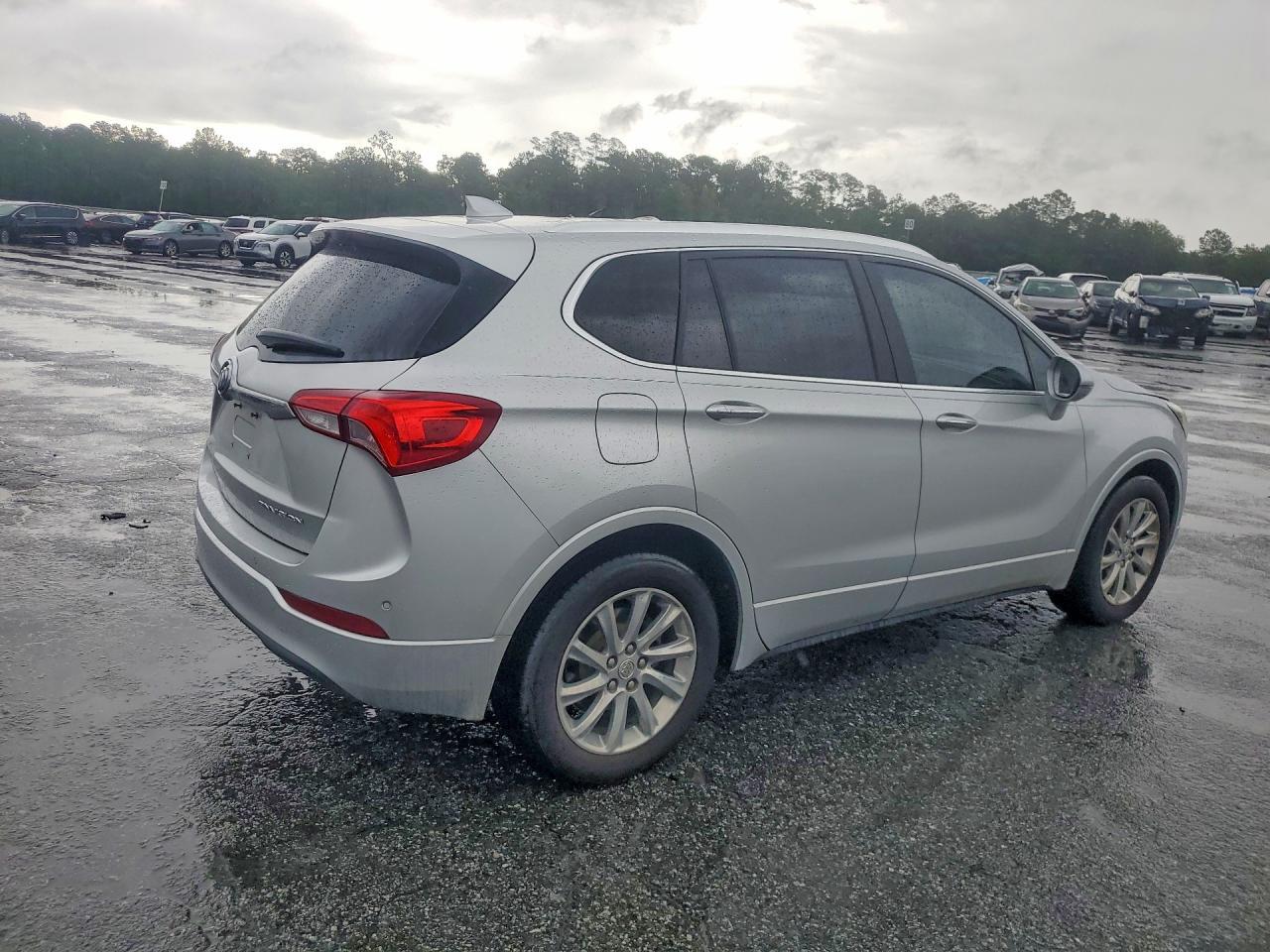 2019 Buick Envision Essence - Image 3