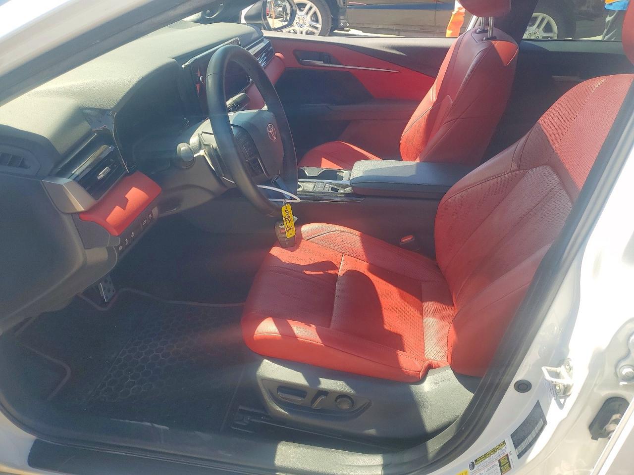 2025 Toyota Camry Xse - Фото 7