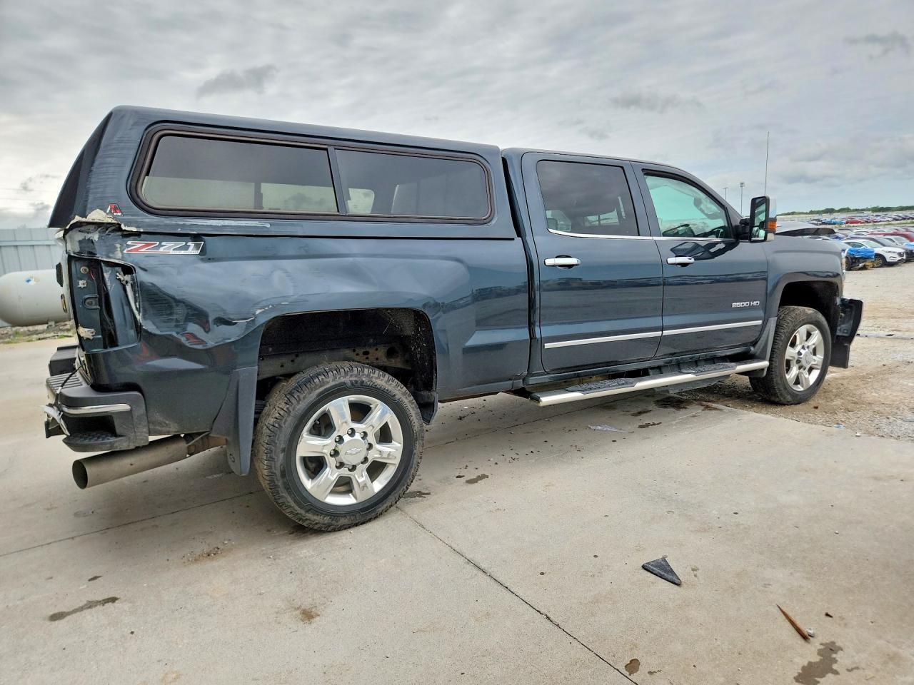 2017 Chevrolet Silverado K2500 Heavy Duty Ltz - Фото 3