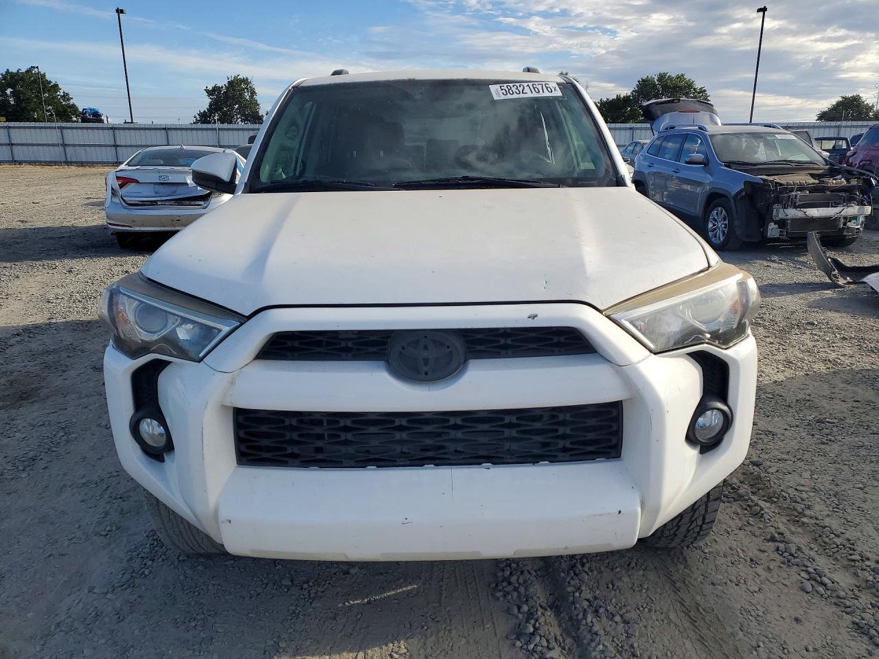 2019 Toyota 4Runner Sr5 - Фото 5