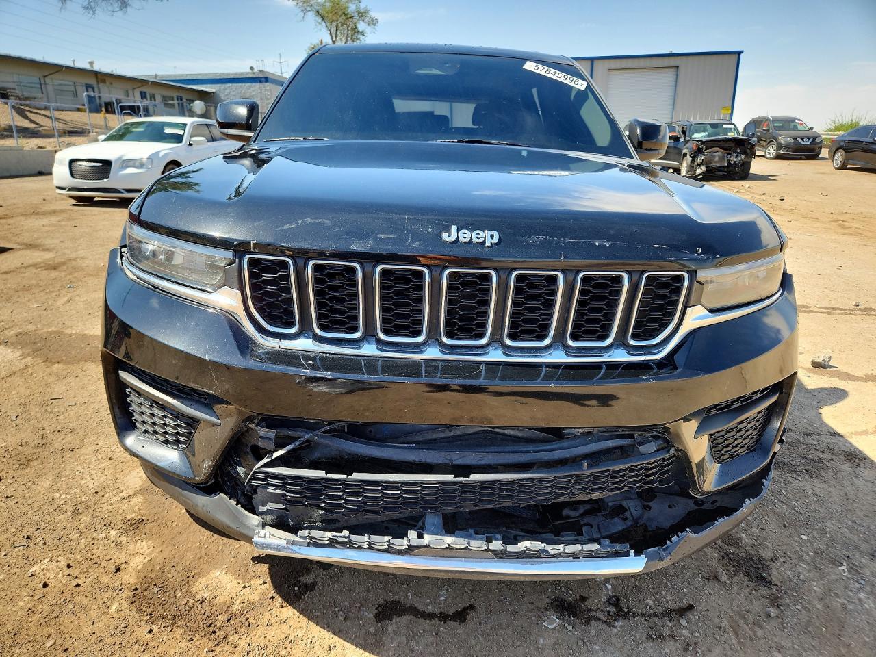 2023 Jeep Grand Cherokee Laredo/Altitude - Фото 5