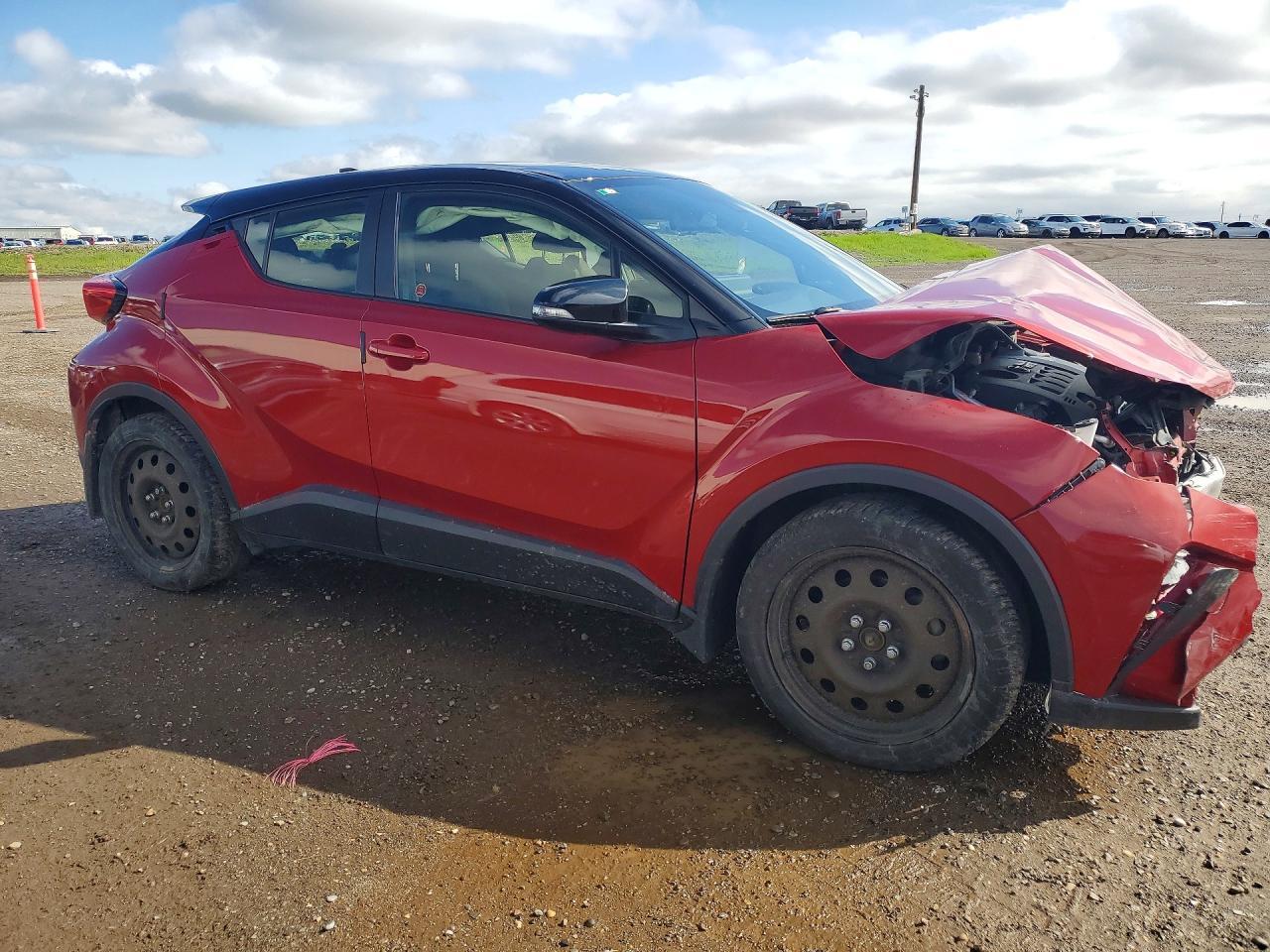 2020 Toyota C-Hr Le - Фото 4