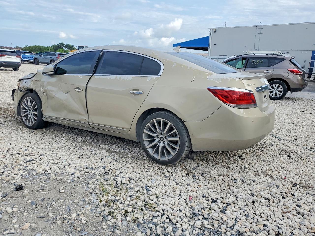 2012 Buick Lacrosse Premium - Фото 2