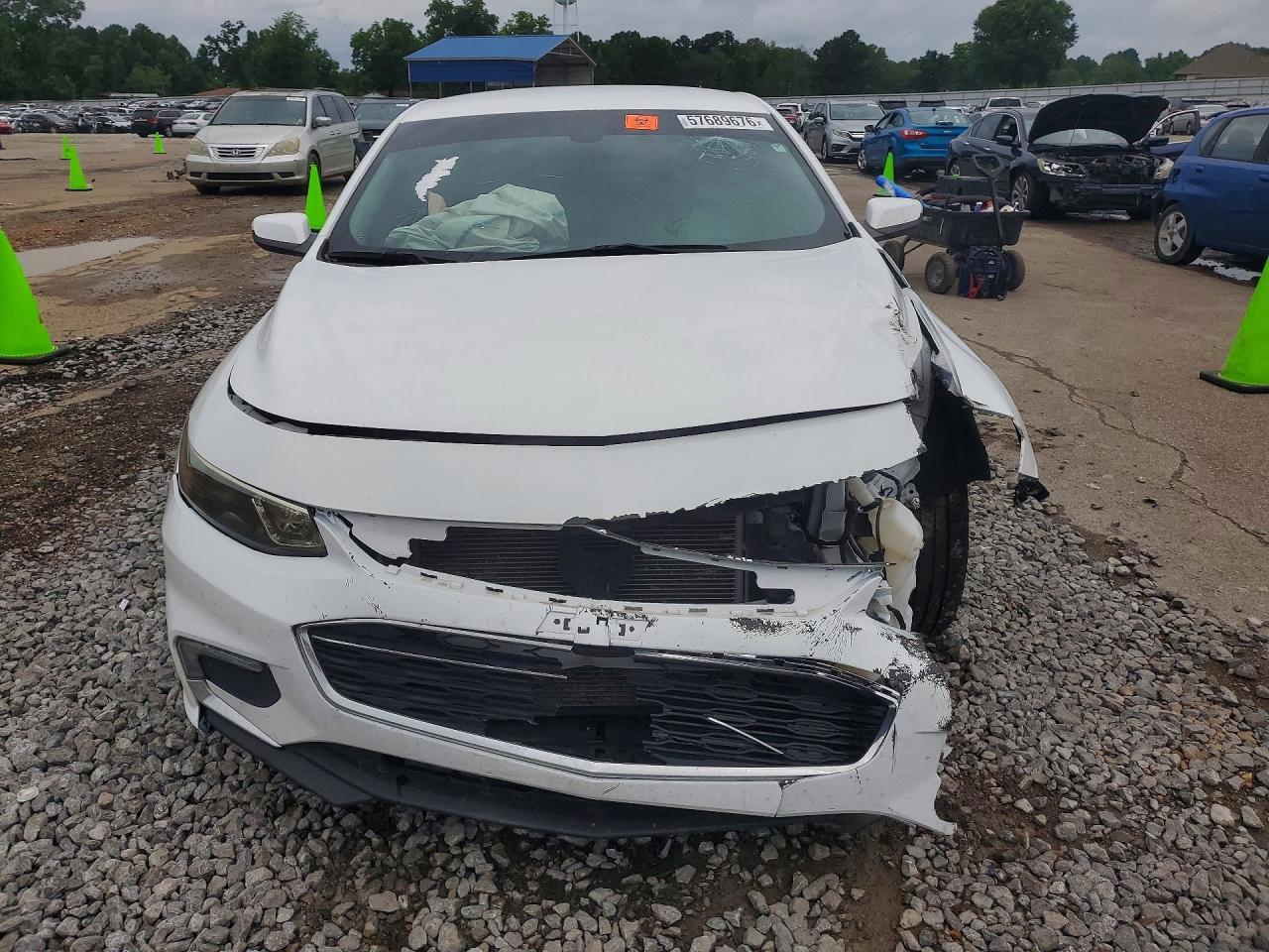 2018 Chevrolet Malibu Lt - Image 5