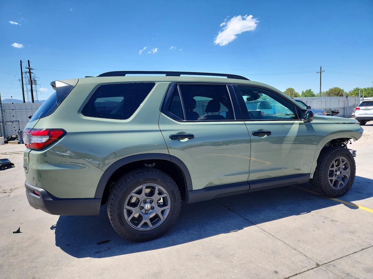 2026 Honda Pilot Trailsport - Фото 3