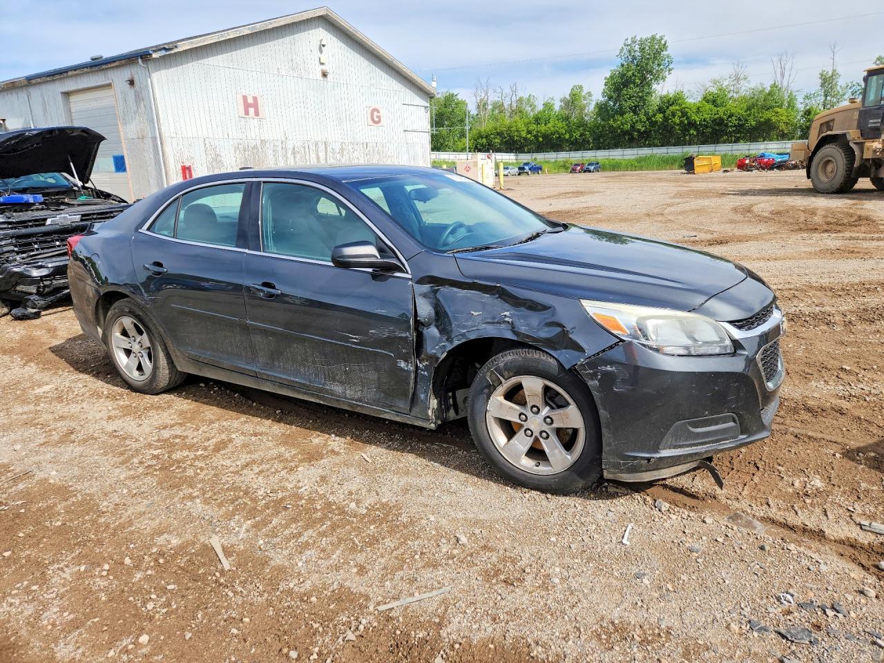 2015 Chevrolet Malibu Ls - Image 4