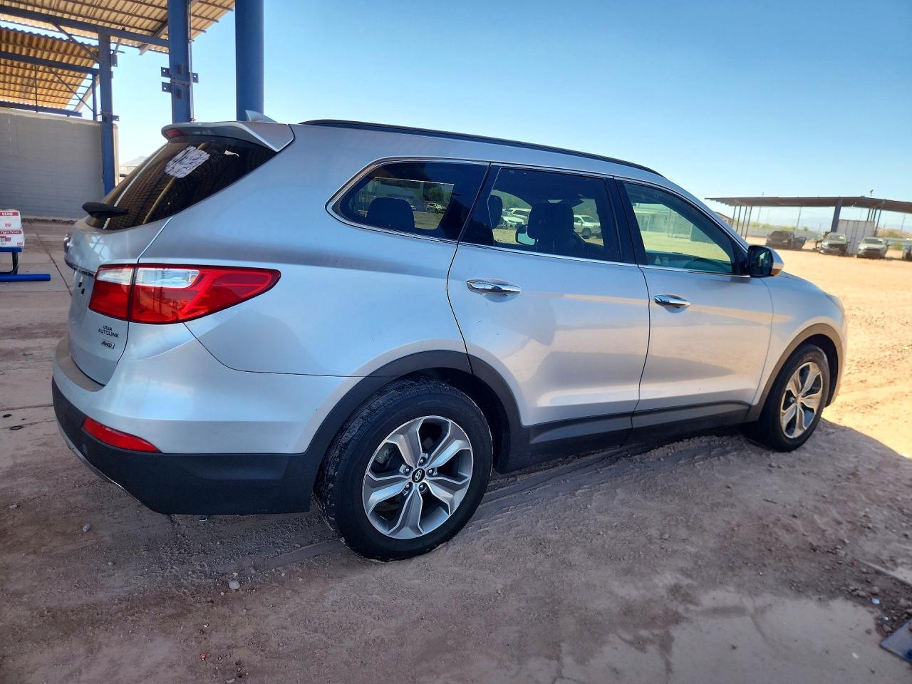 2015 Hyundai Santa Fe Gls - Фото 3