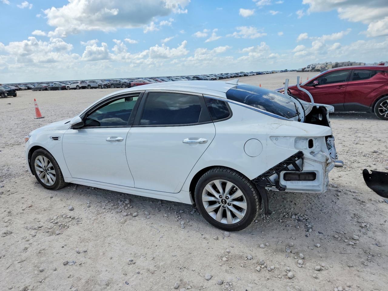 2018 Kia Optima Lx - Image 2
