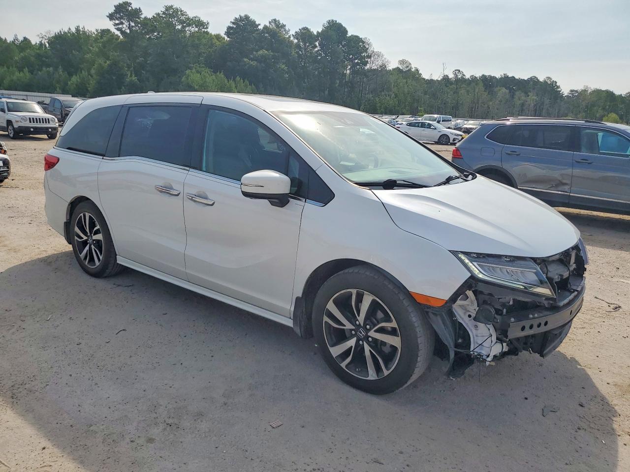 2020 Honda Odyssey Elite - Image 4