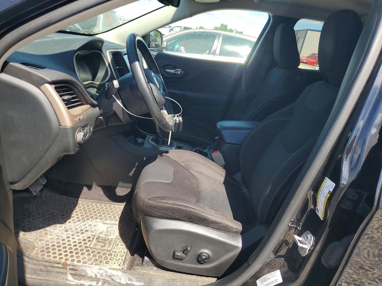 2016 Jeep Cherokee Latitude - Фото 7