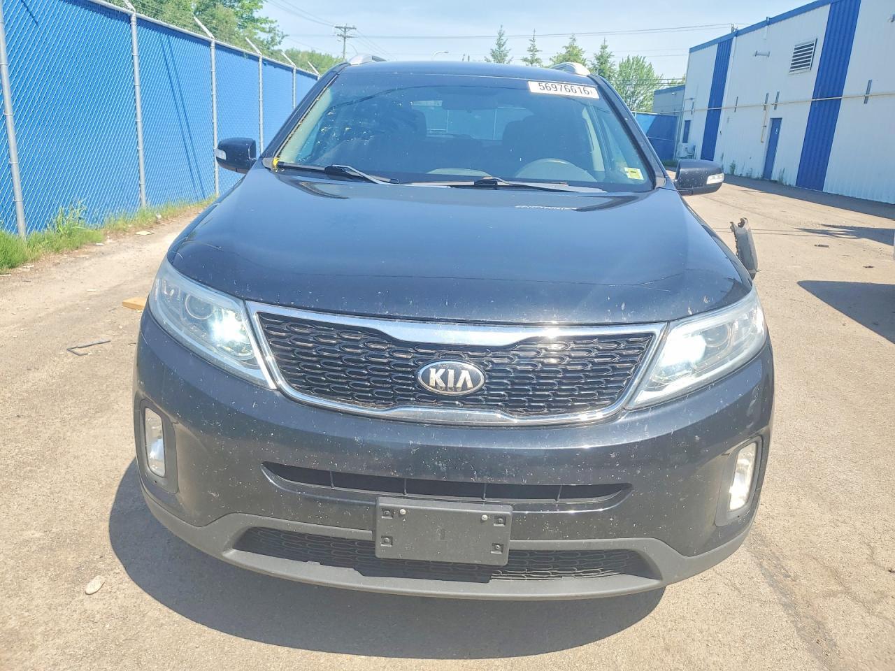 2015 Kia Sorento Lx - Image 5