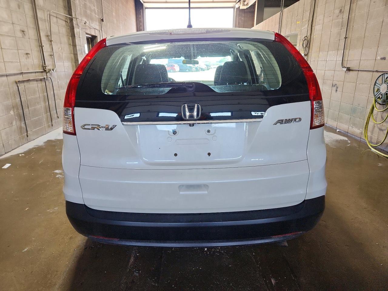 2014 Honda Cr-V Lx - Image 6