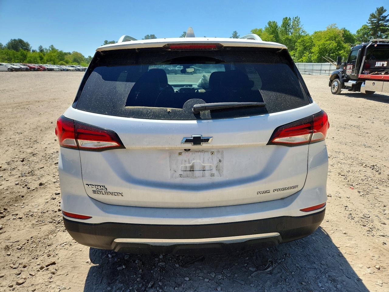 2022 Chevrolet Equinox Premier - Image 6
