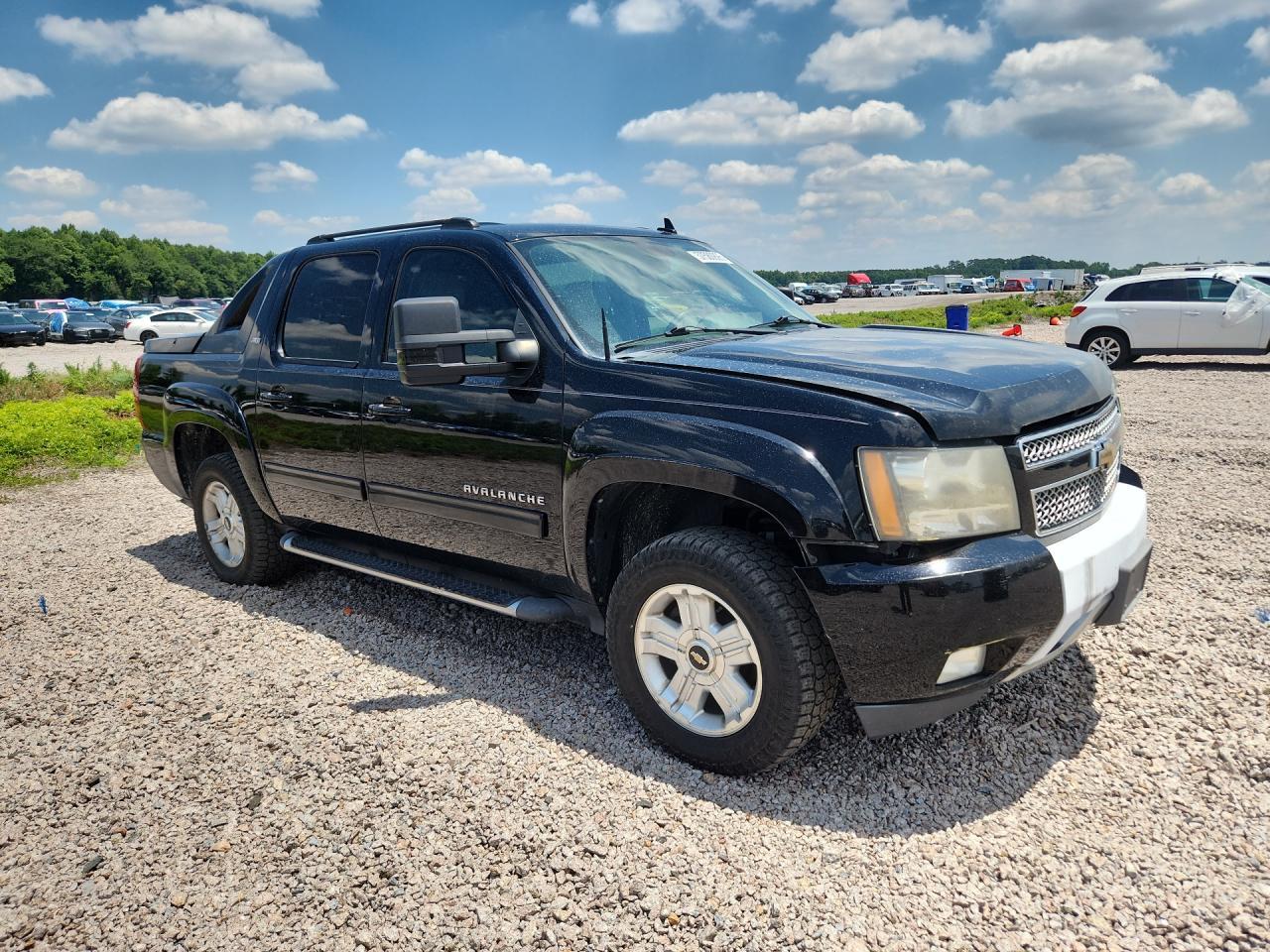 2011 Chevrolet Avalanche Lt - Фото 4