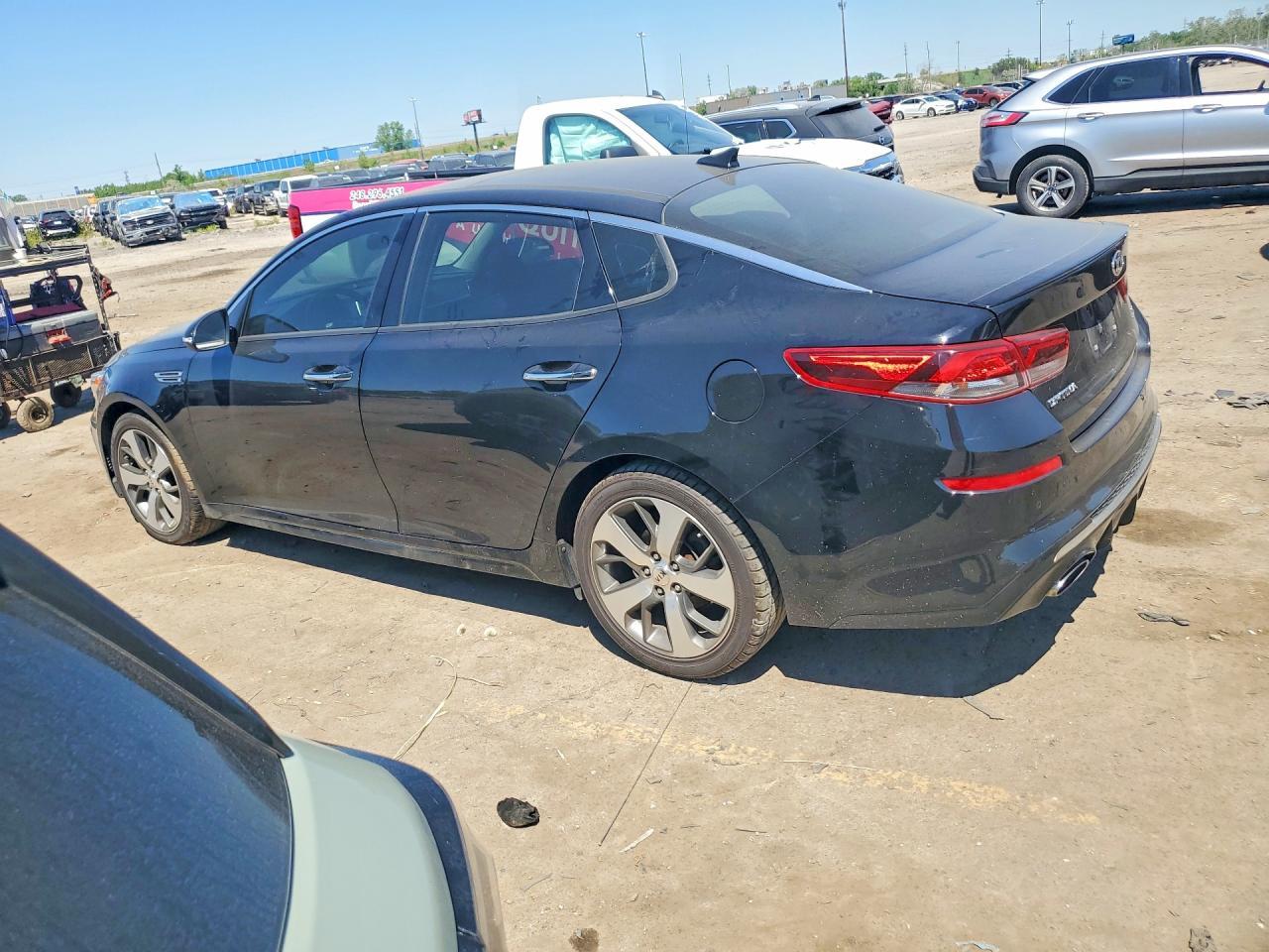 2020 Kia Optima S - Фото 2