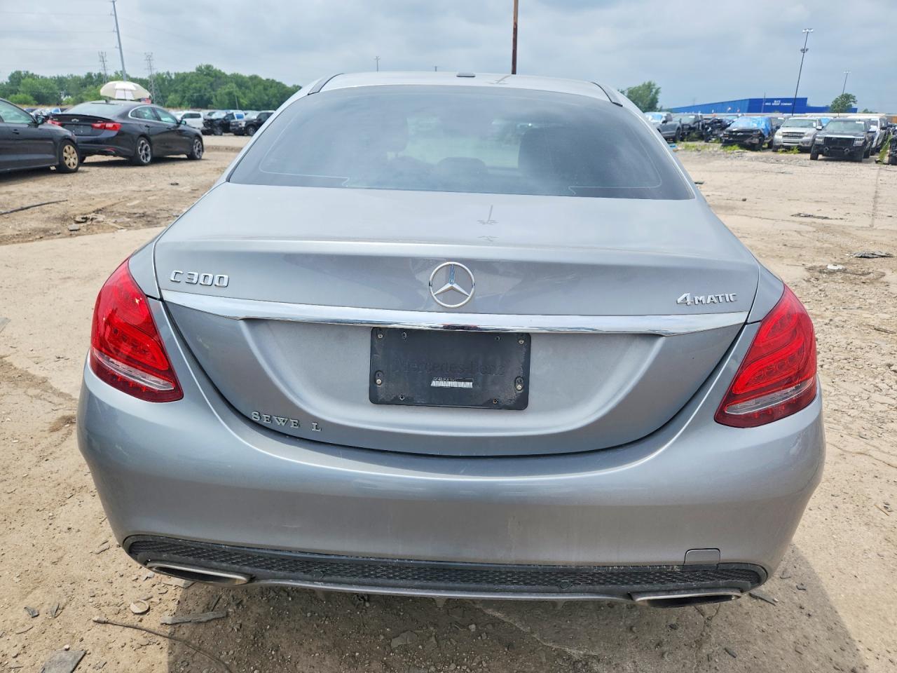 2015 Mercedes-Benz C 300 4Matic - Image 6
