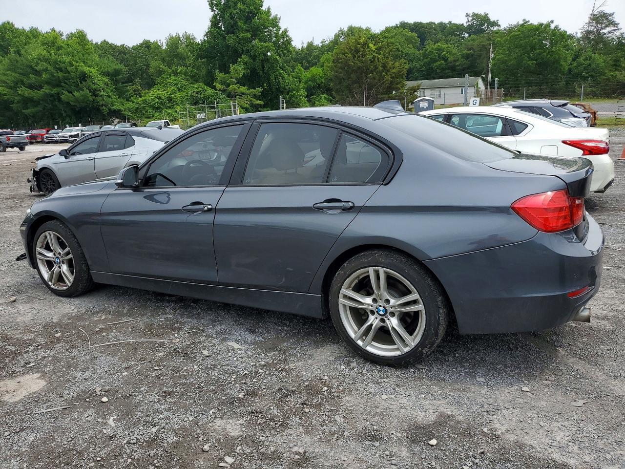 2015 BMW 320 I xDrive - Фото 2