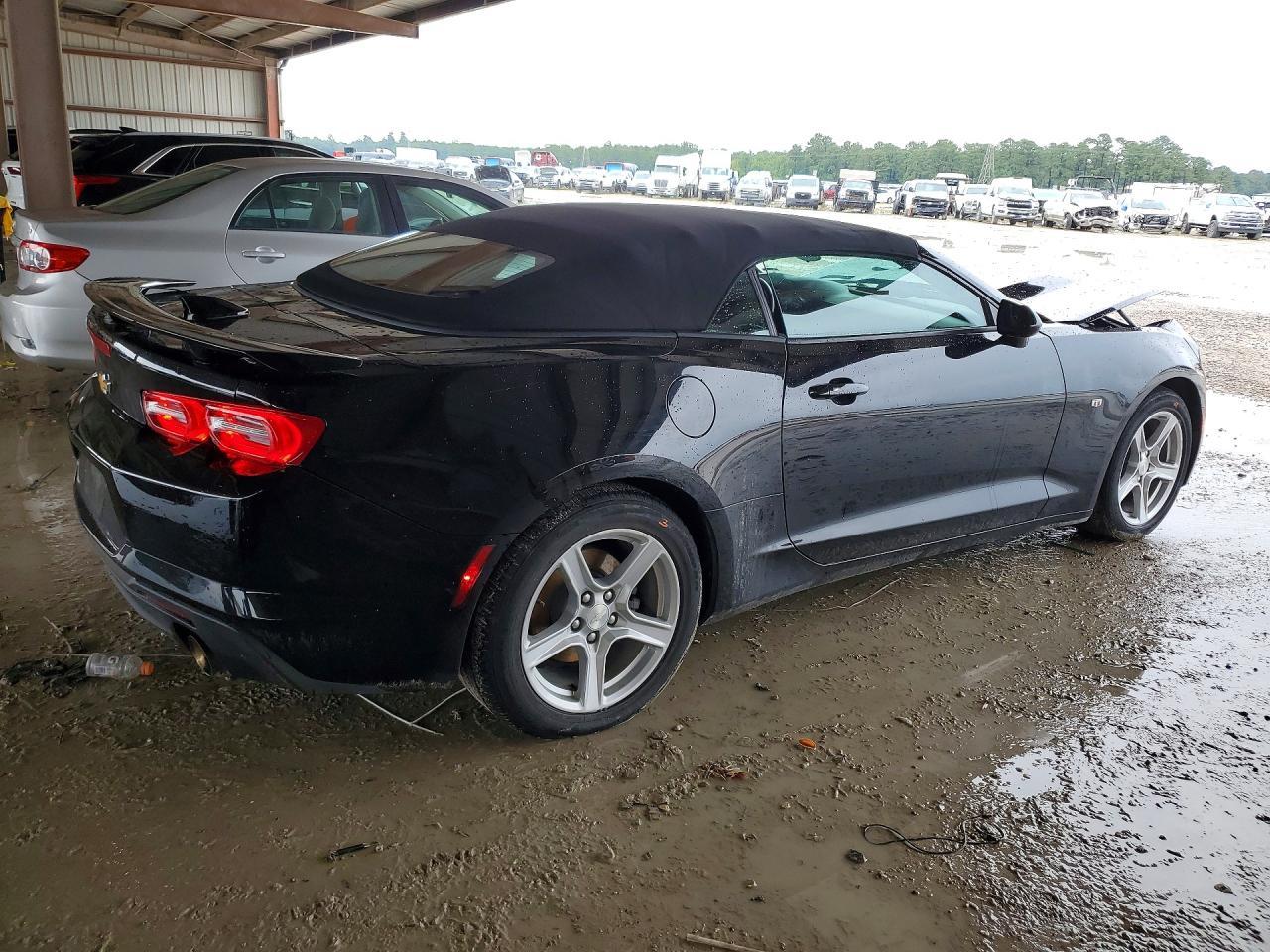 2023 Chevrolet Camaro Ls - Image 3