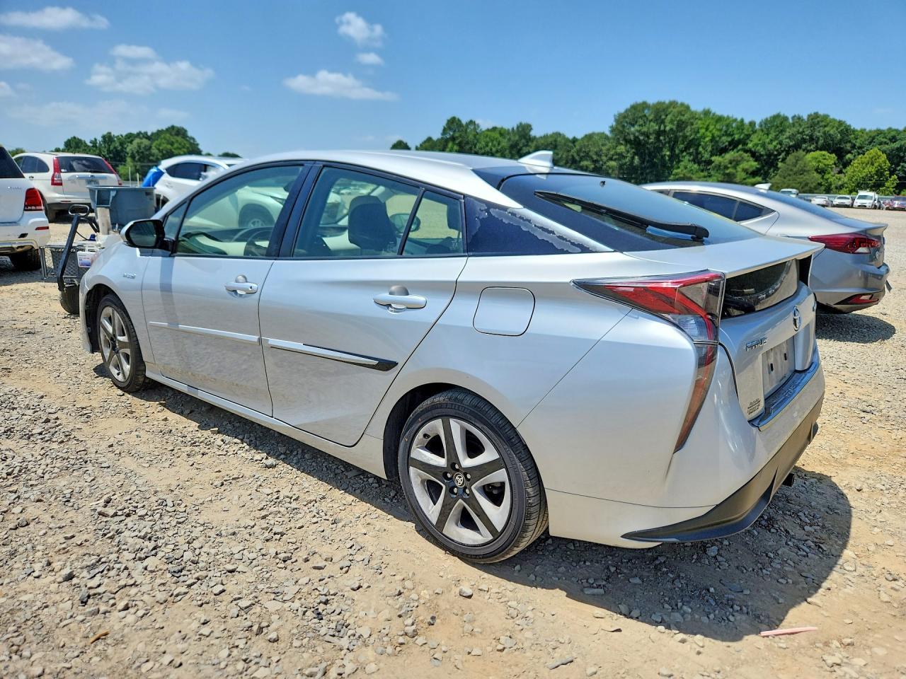 2017 Toyota Prius Three Touring - Фото 2