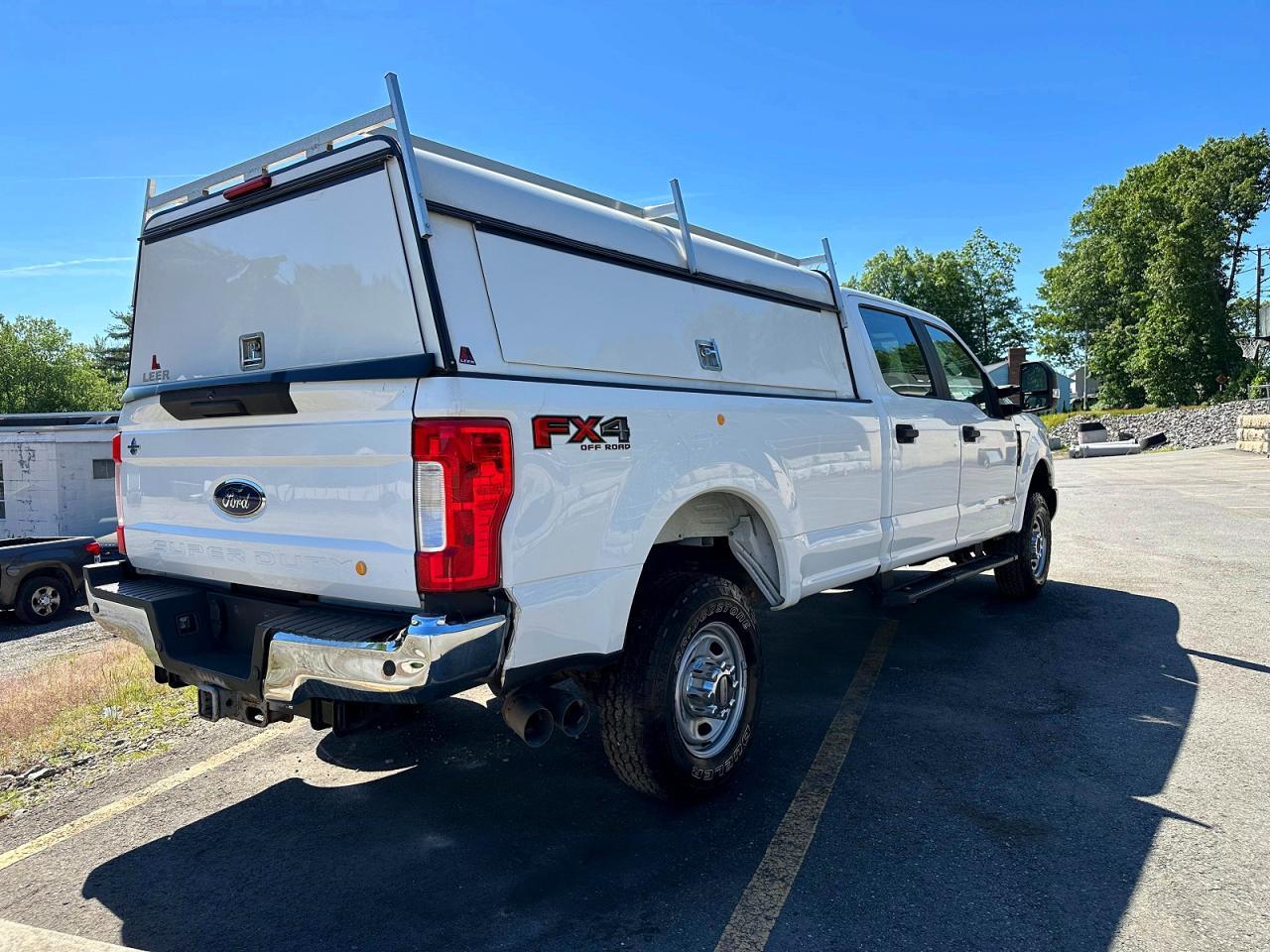 2019 Ford F250 Super Duty - Image 3