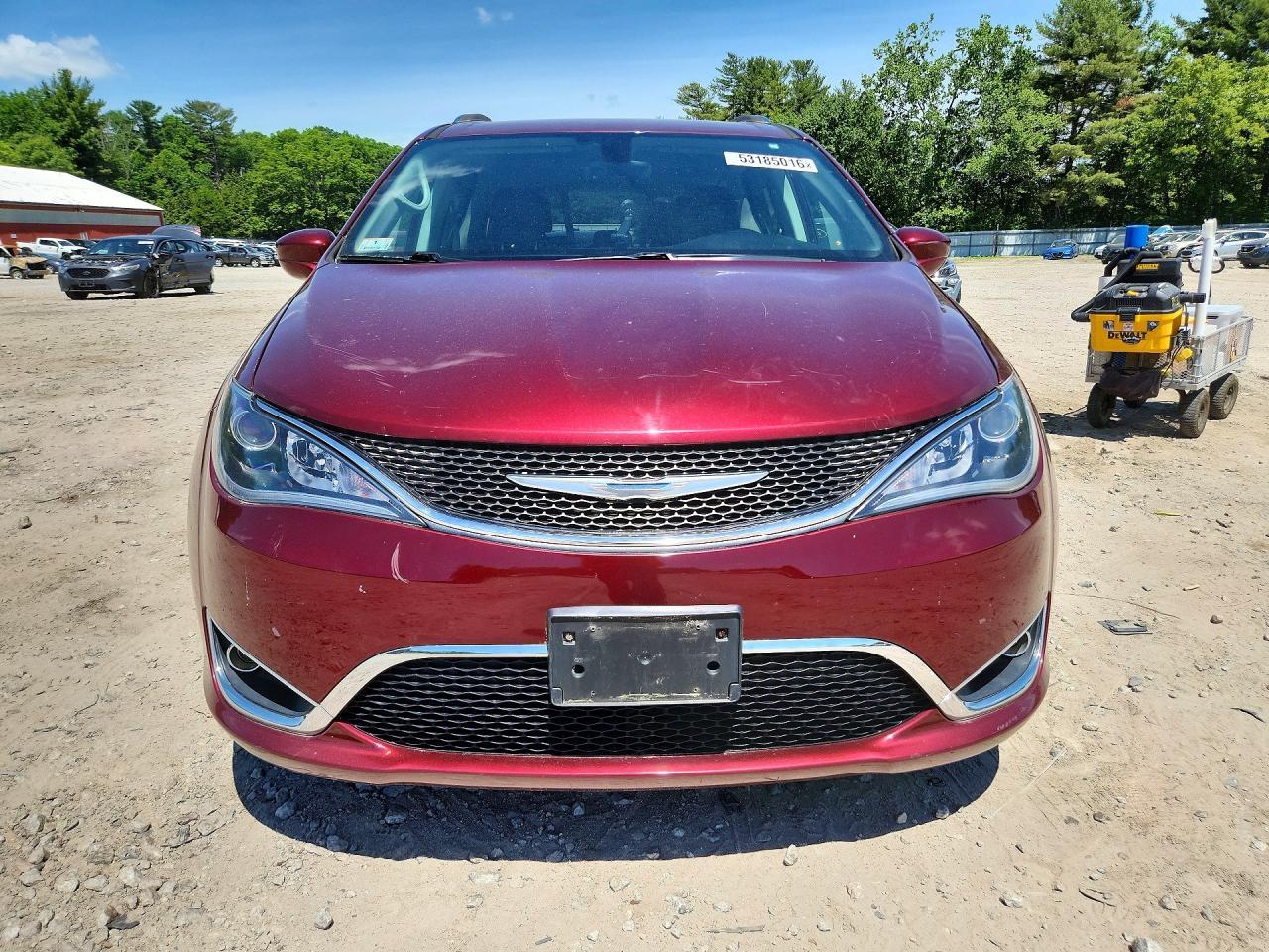 2018 Chrysler Pacifica Touring L Plus - Image 5