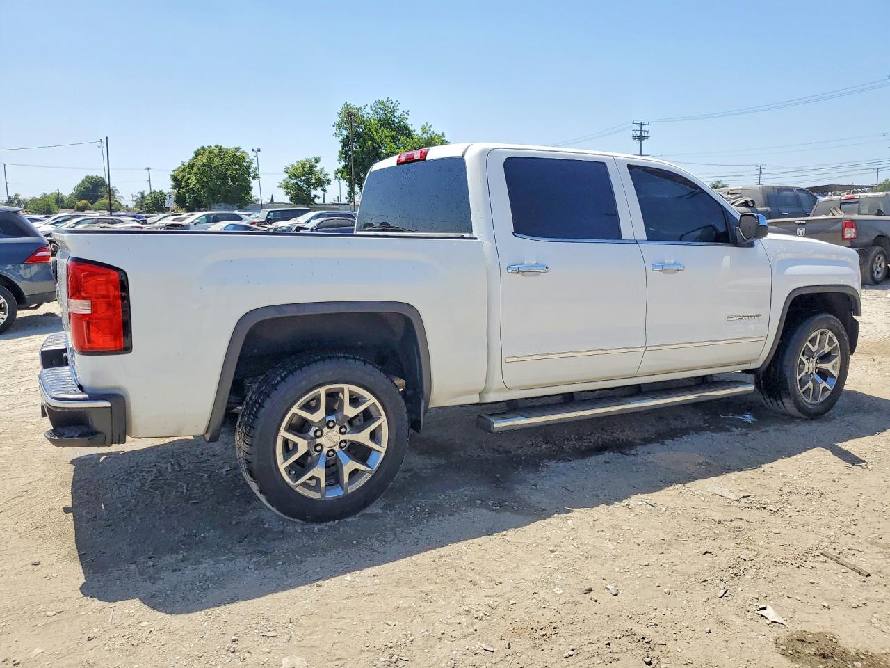 2014 GMC Sierra C1500 Slt - Image 3