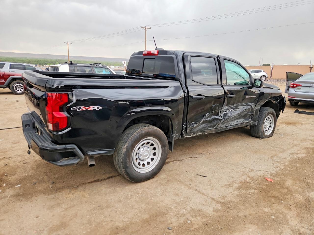 2026 Chevrolet Colorado - Image 3