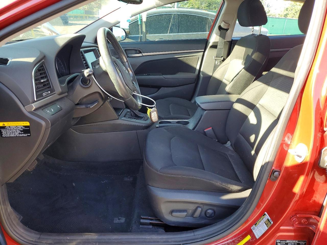 2017 Hyundai Elantra Value Edition - Image 7