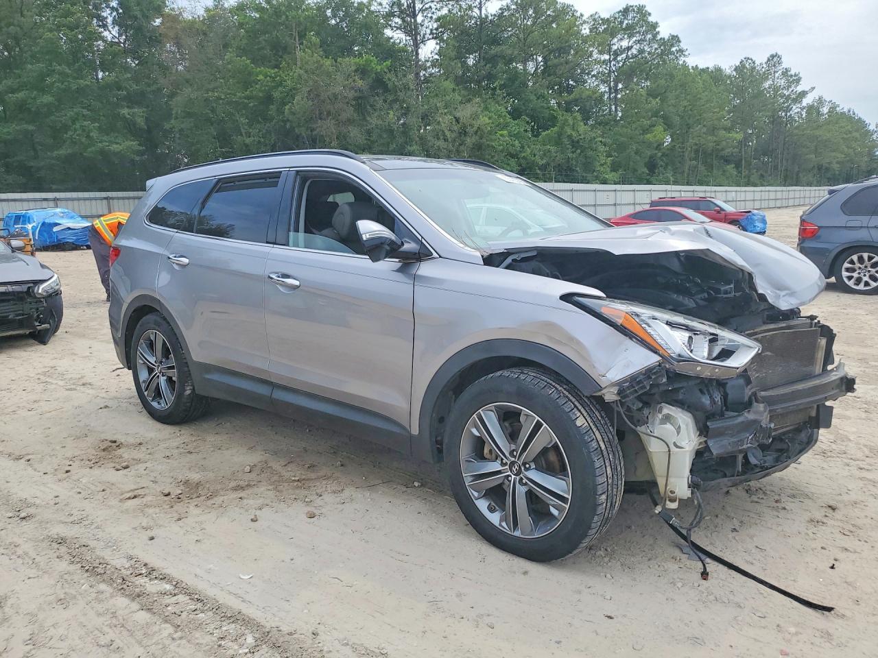 2016 Hyundai Santa Fe Se - Фото 4