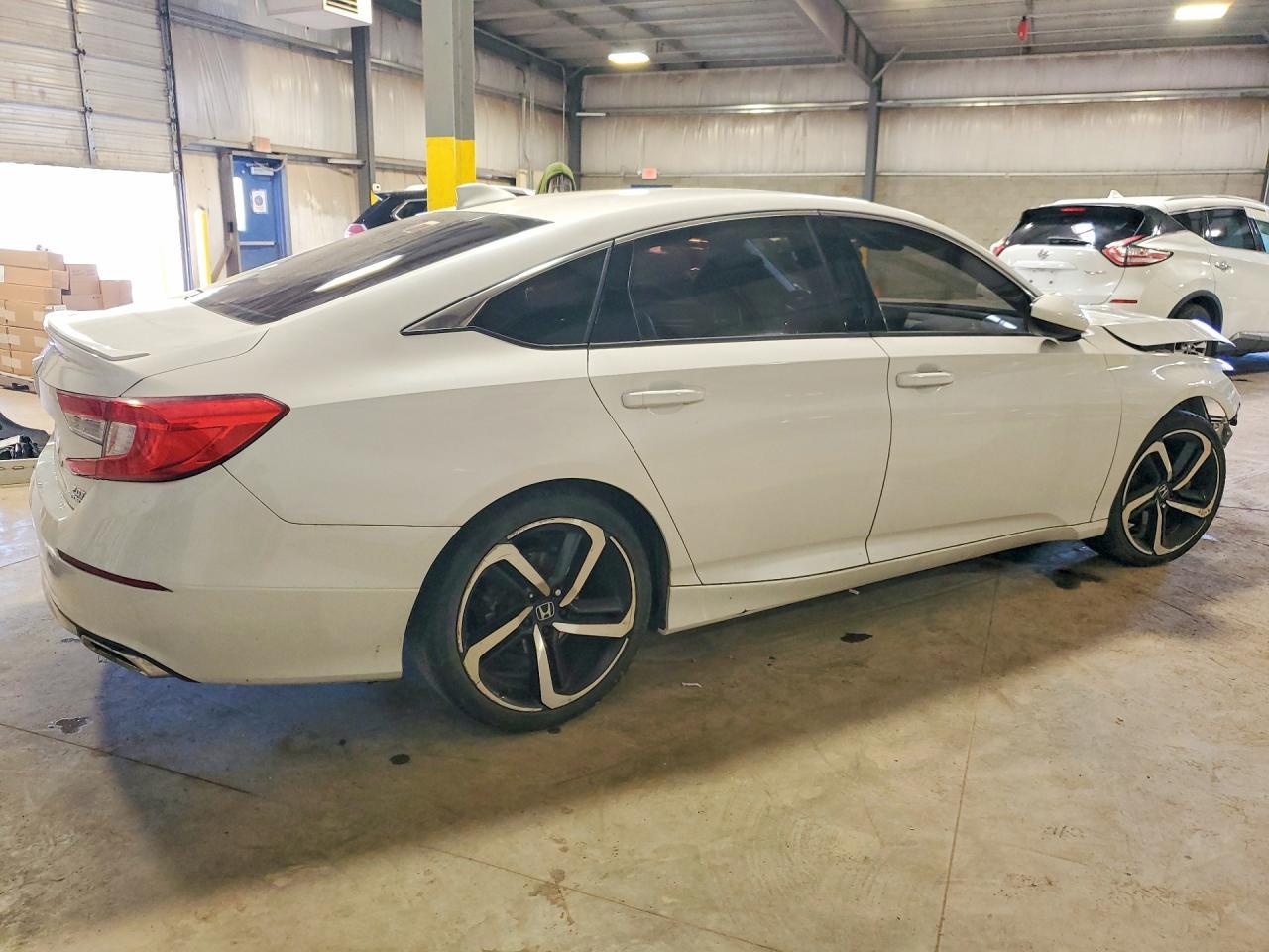 2018 Honda Accord Sport - Image 3