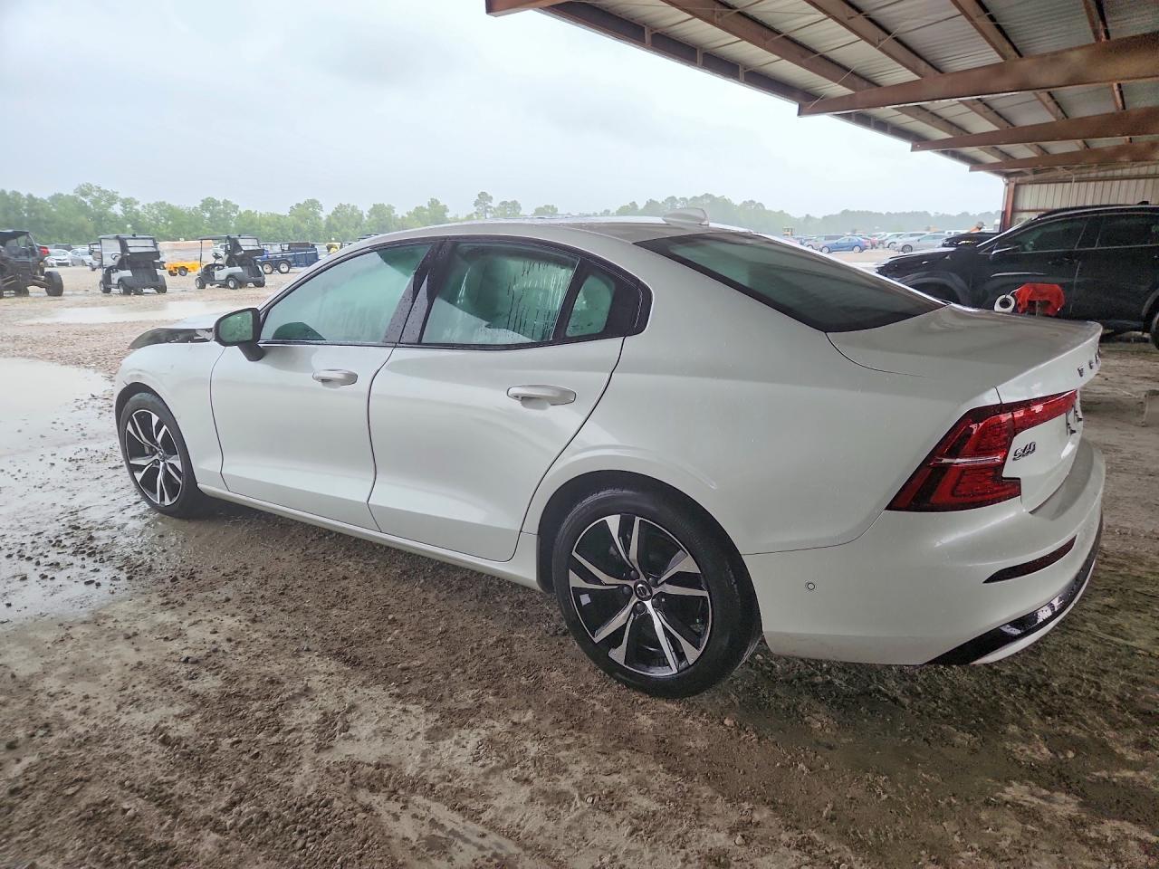 2024 Volvo S60 Plus - Image 2