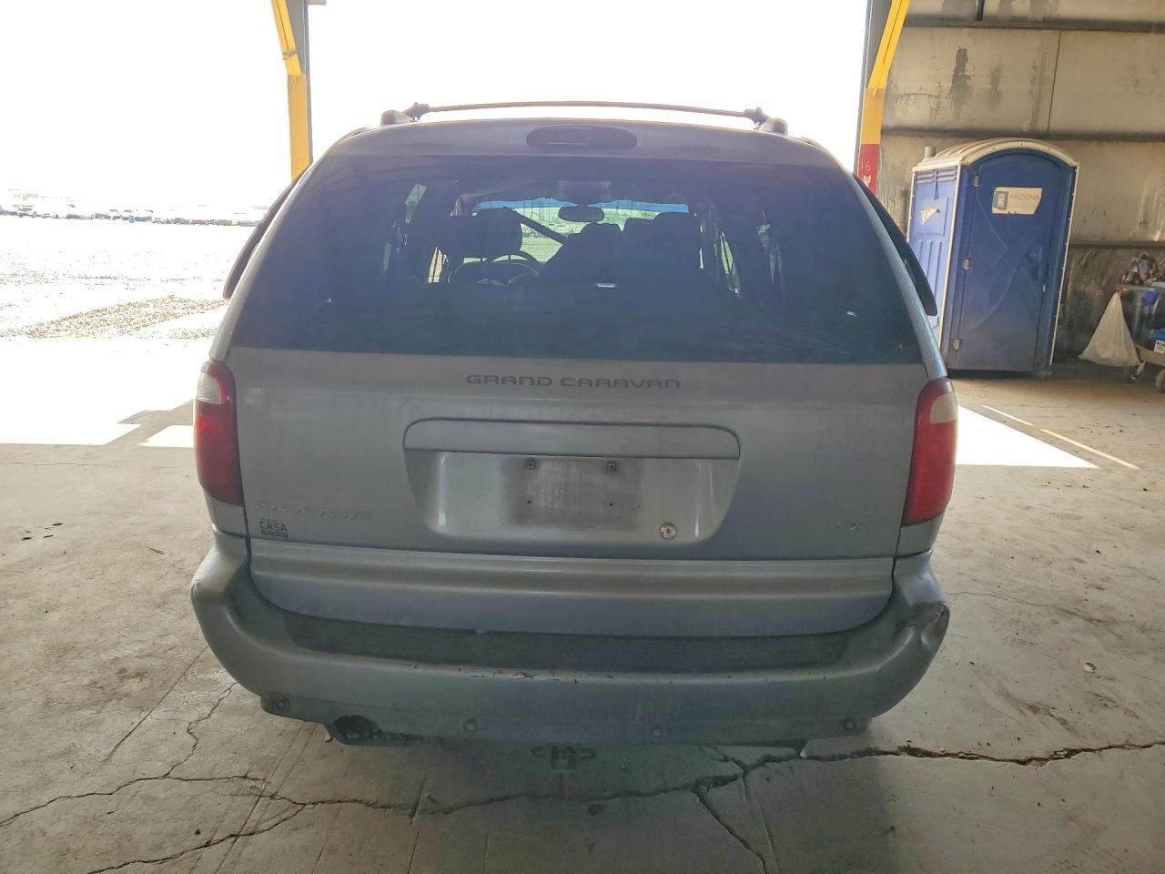 2005 Dodge Grand Caravan Sxt - Image 6