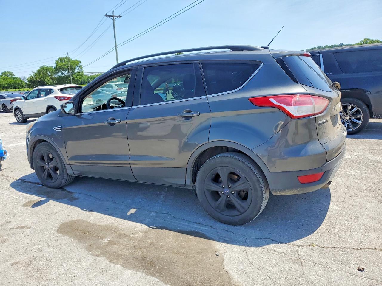 2015 Ford Escape Se - Фото 2