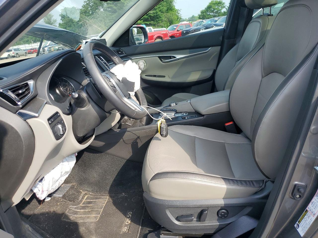 2023 Infiniti Qx50 Luxe - Image 7