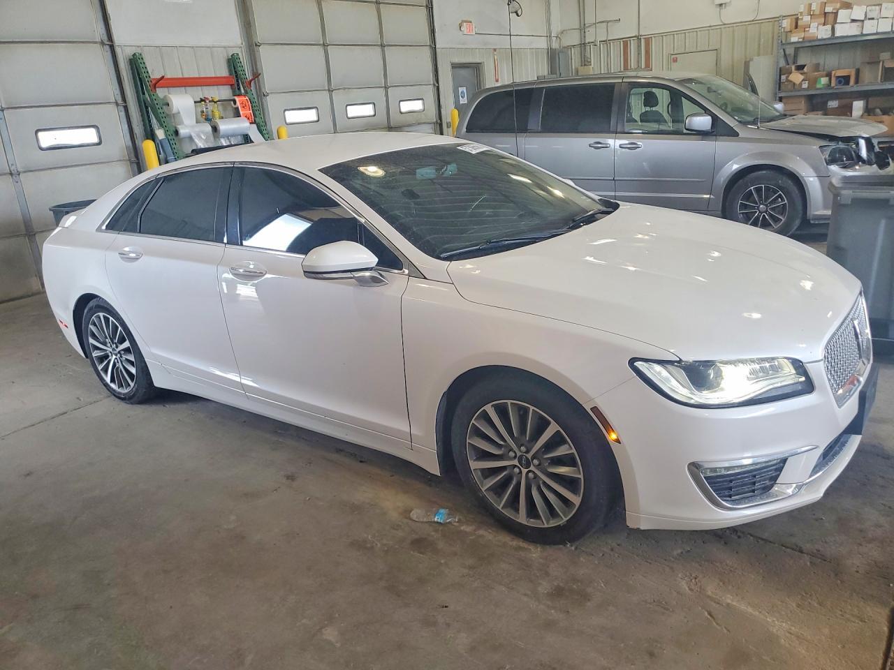 2017 Lincoln Mkz Premiere - Фото 4