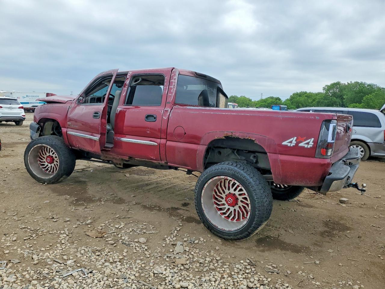 2006 GMC Sierra K2500 Heavy Duty - Фото 2