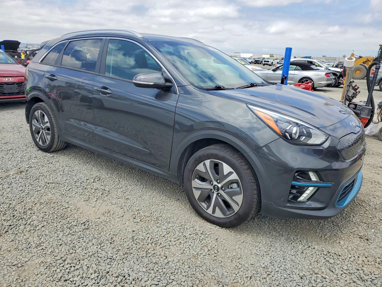 2020 Kia Niro Ex - Image 4