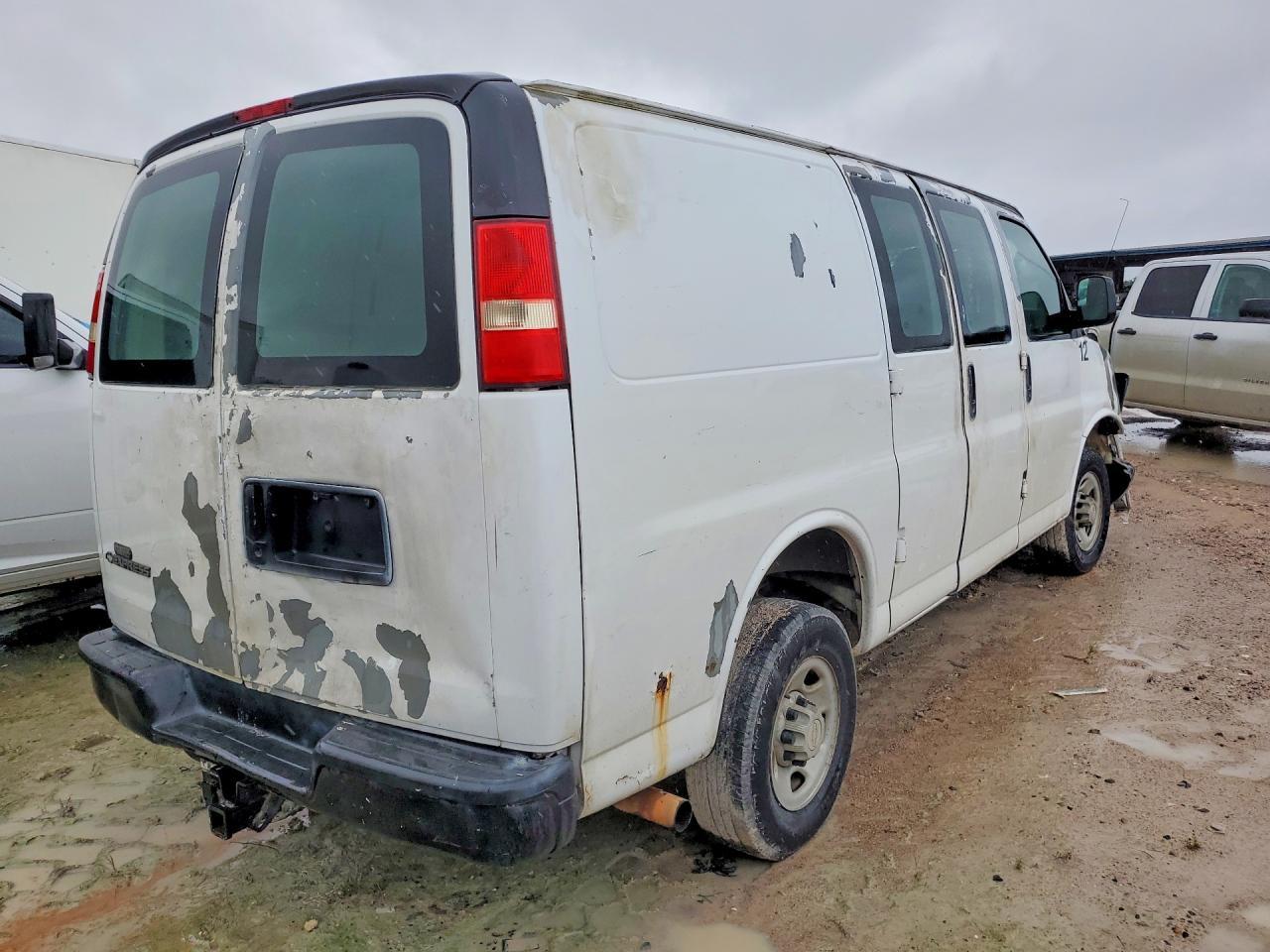 2007 Chevrolet Express G2500 Delivery Van - Фото 3
