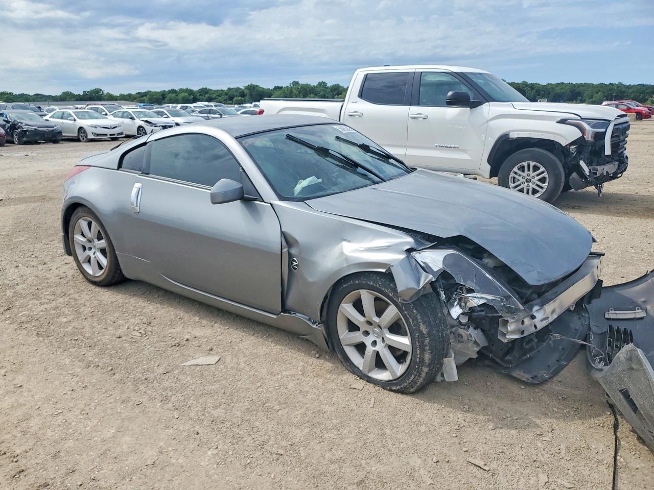 2004 Nissan 350Z Coupe - Фото 4