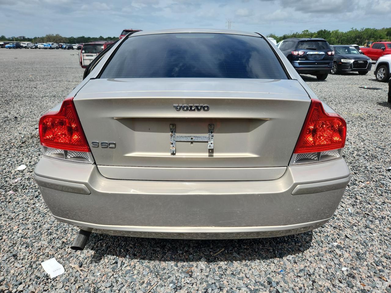 2005 Volvo S60 - Image 6