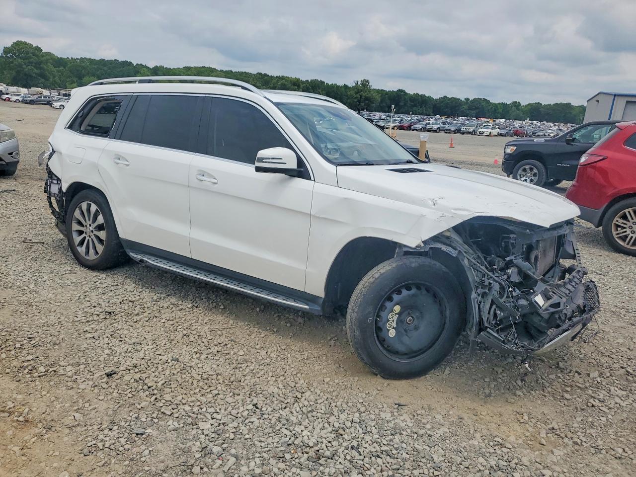 2017 Mercedes-Benz Gls 450 4Matic - Фото 4