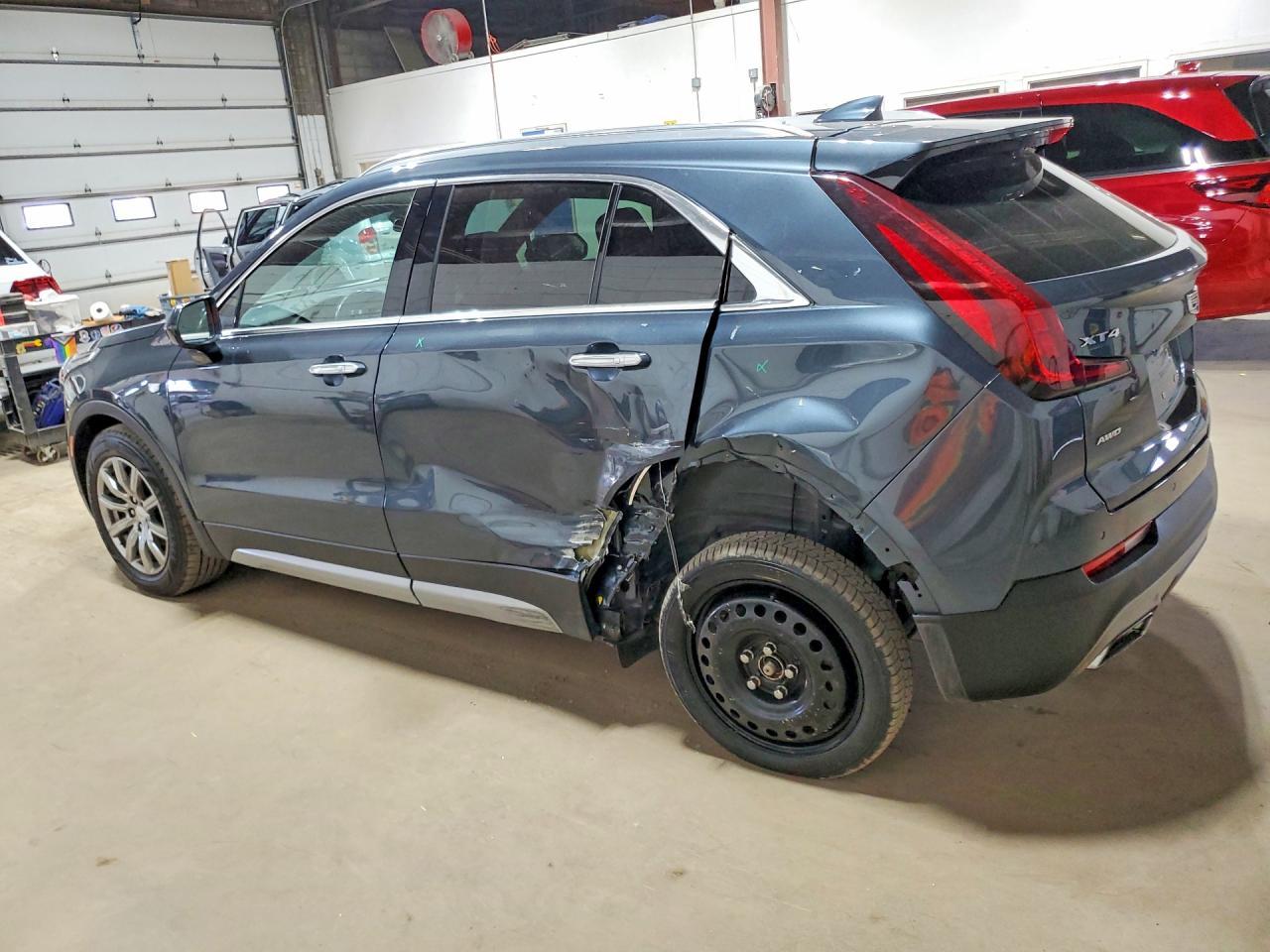 2019 Cadillac Xt4 Premium Luxury - Фото 2
