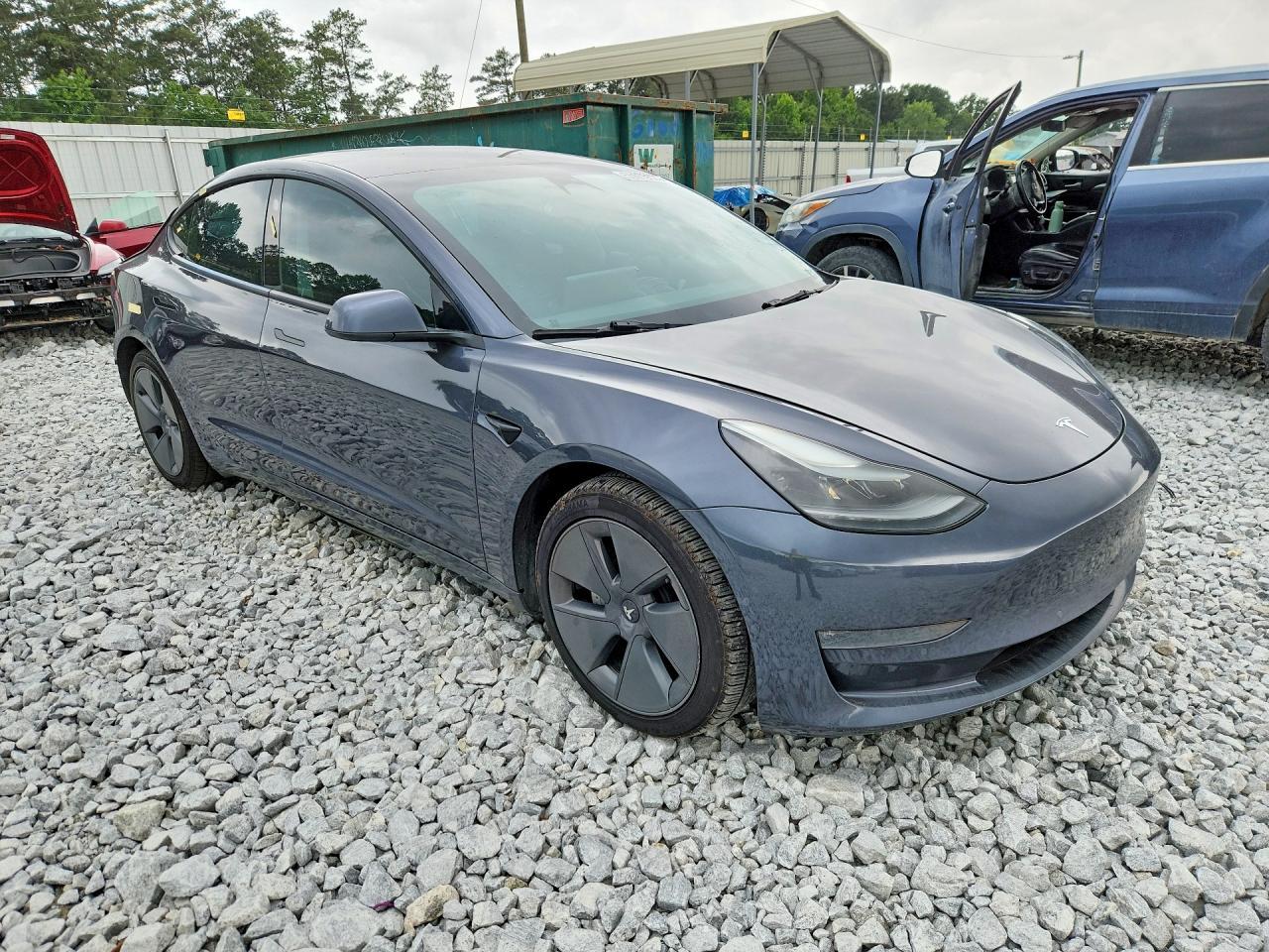 2022 Tesla Model 3 - Фото 4
