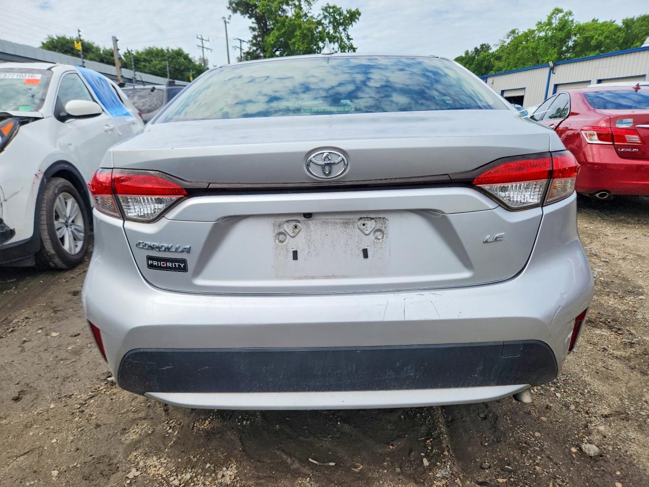 2021 Toyota Corolla Le - Image 6