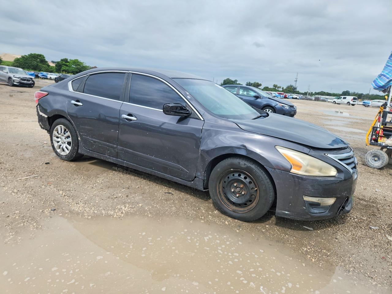 2014 Nissan Altima 2.5 S - Фото 4