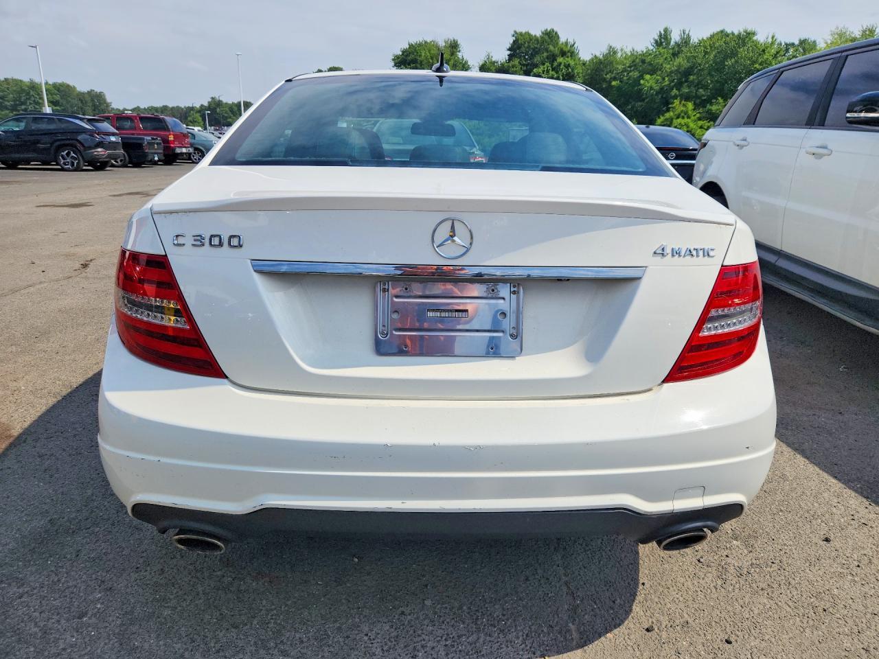 2014 Mercedes-Benz C 300 4Matic - Image 6